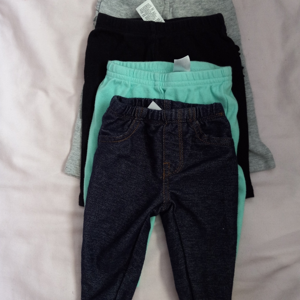 4 pair of pants in good condition)